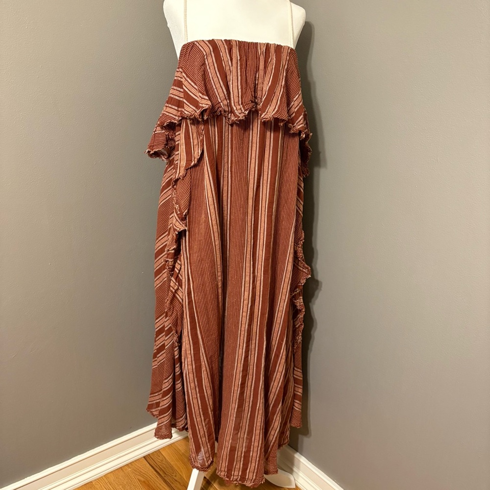 Free People Midi Bohemian Dress – Size Small – Versatile & Stylish!